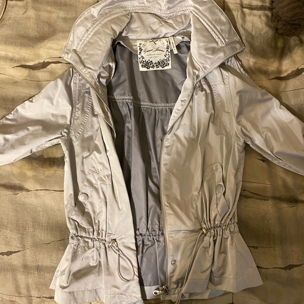 Guess NWOT jacket size m